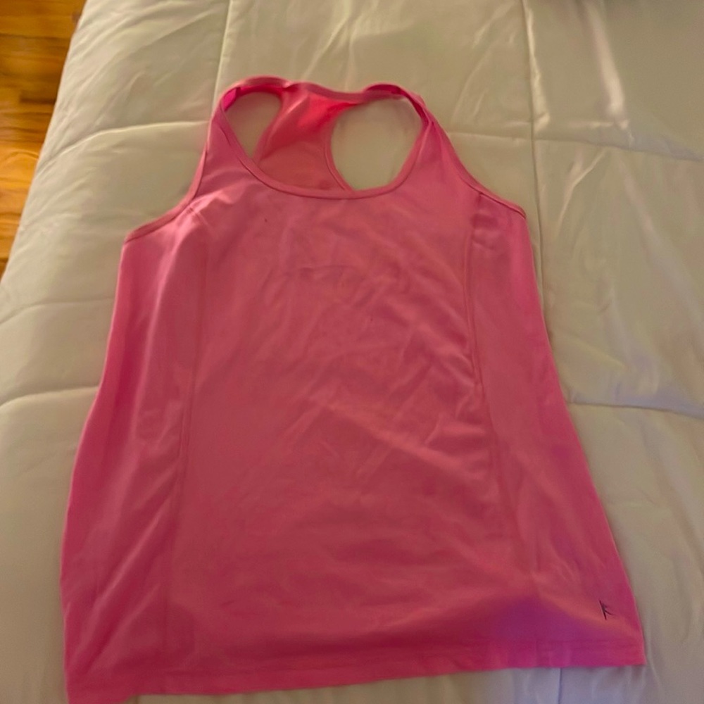 pink workout tank top